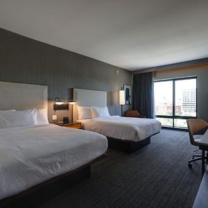 Queen Room Two Queen Beds Hearing Accessible